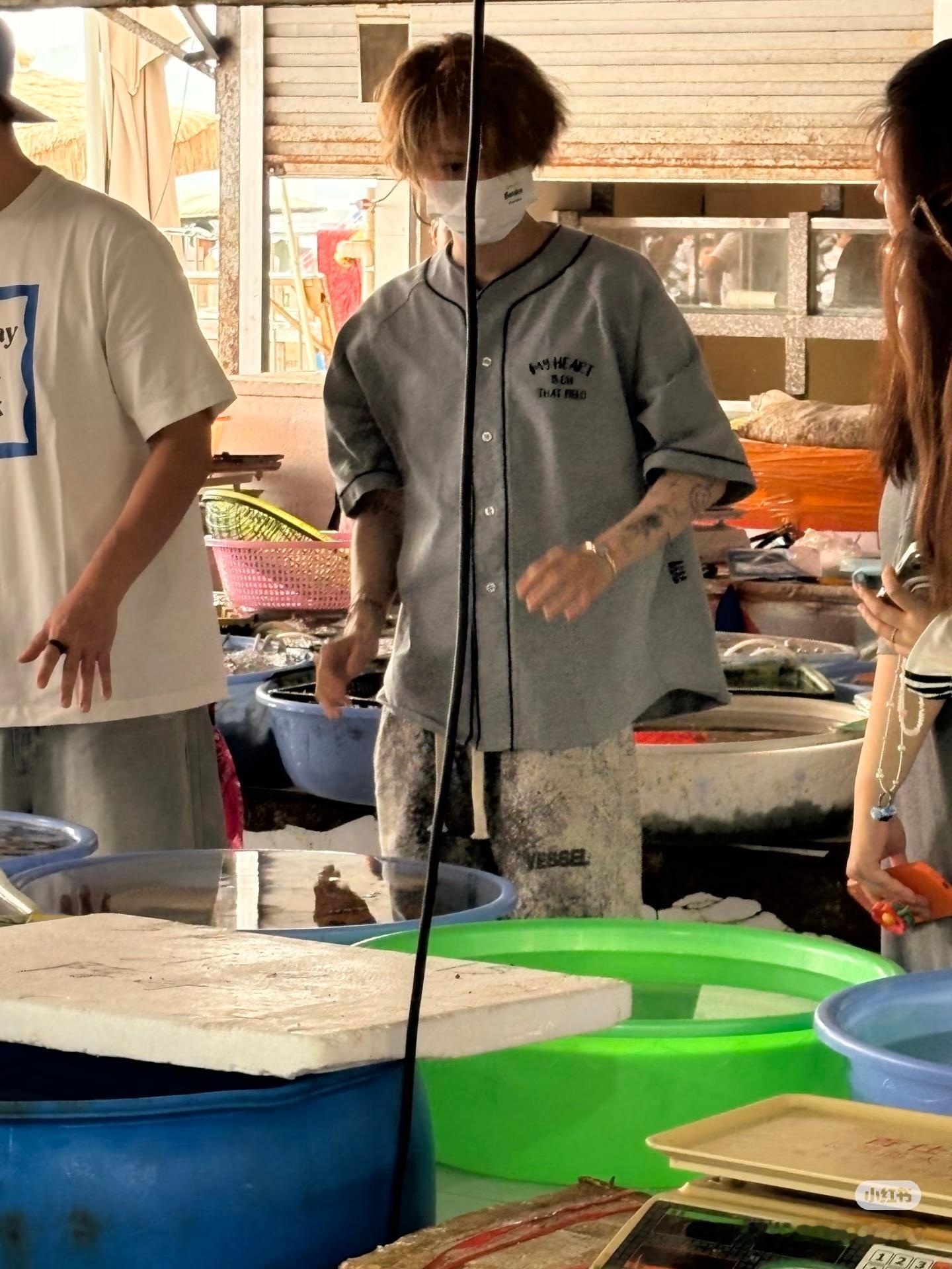 叭哒姐就这样艰难的出🏨了期待成品