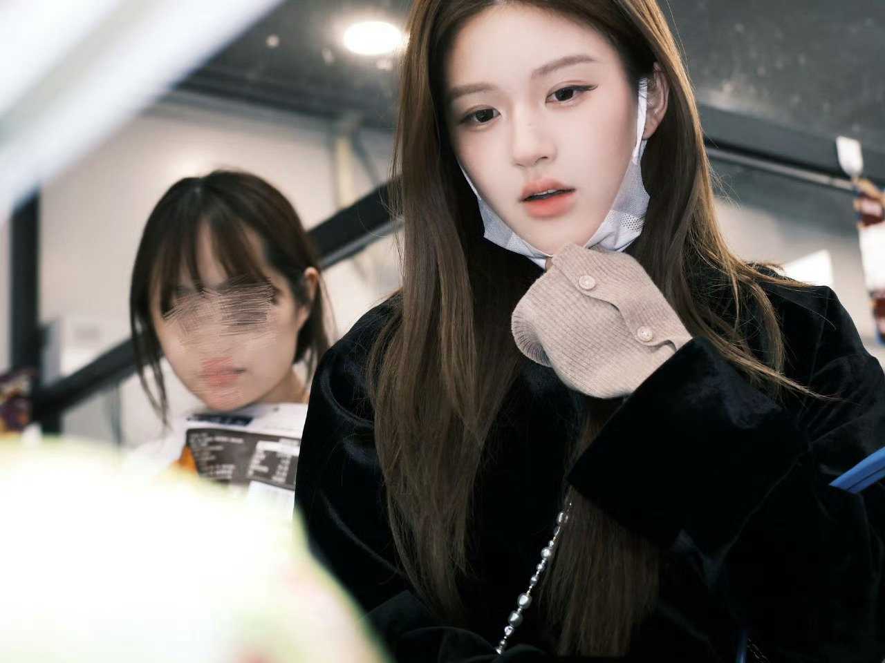 嘛耶，是漂亮的许妍 