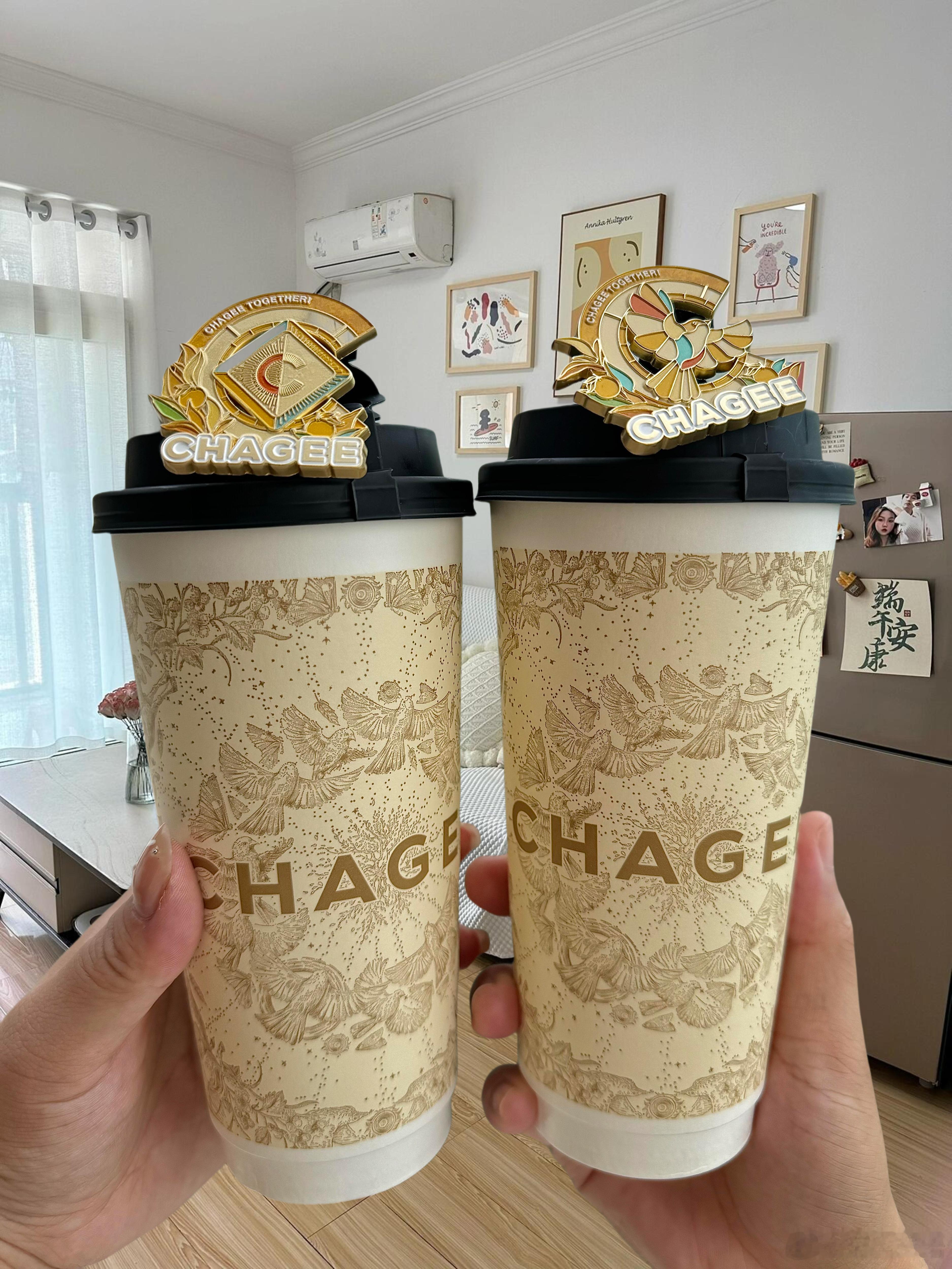 #霸王茶姬[超话]##霸王茶姬的新品磁场太强了##霸王茶姬#   金乌扶摇，重回