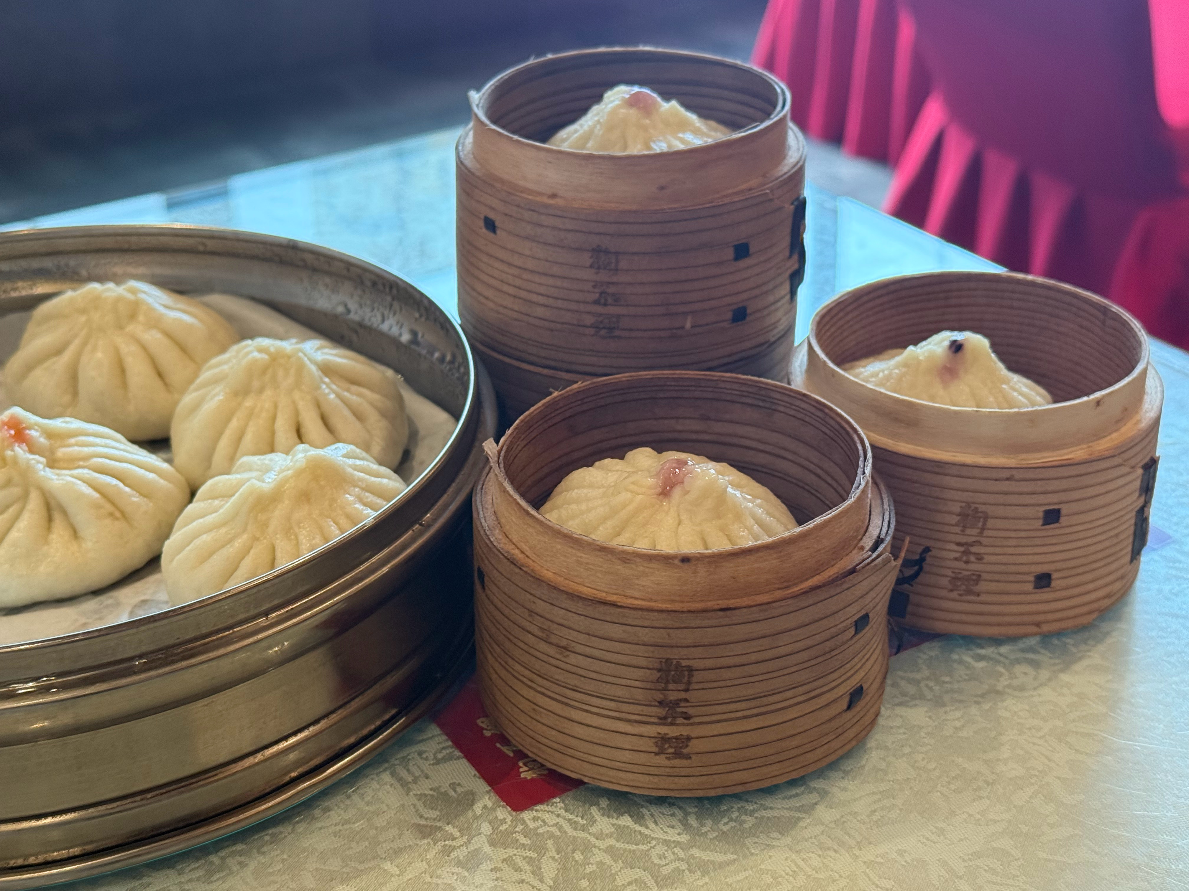 一口气吃了8个包子 天津·狗不理(和平区山东路总店)