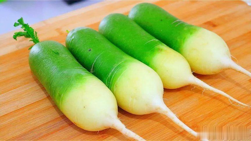 霜降过后，碰到此菜别手软，增强抵抗力，排毒养颜， 炖肉真下饭
霜降后，多吃萝卜能