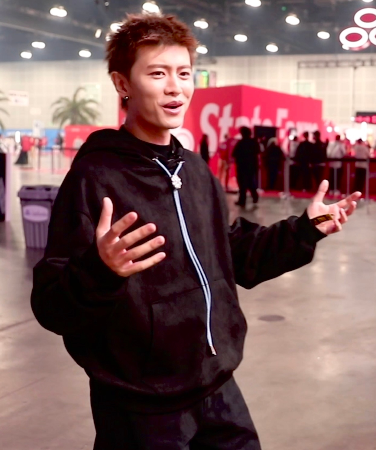 任嘉伦任嘉伦去看cortis表演了任嘉伦腾讯nba星推官任嘉伦解说nba全明星任