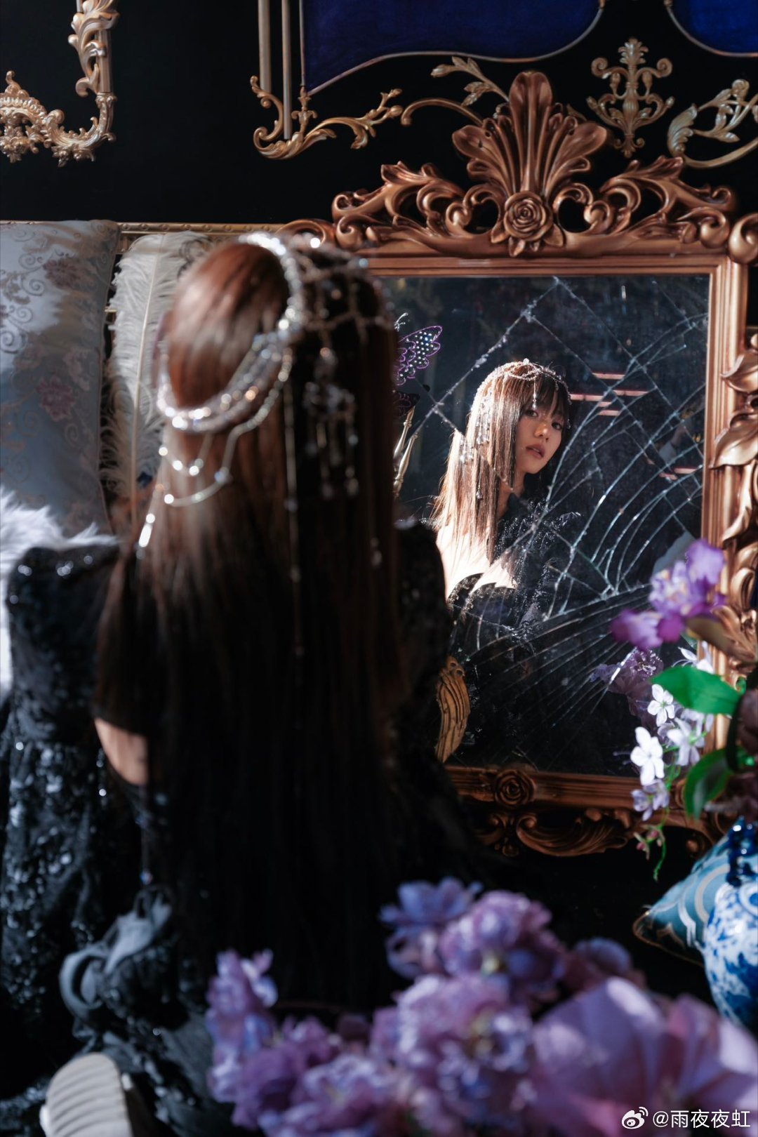 胡意旋小白花爆改黑玫瑰 胡意旋小白花爆改黑玫瑰🥀A到失语！从前是清甜小白花，如