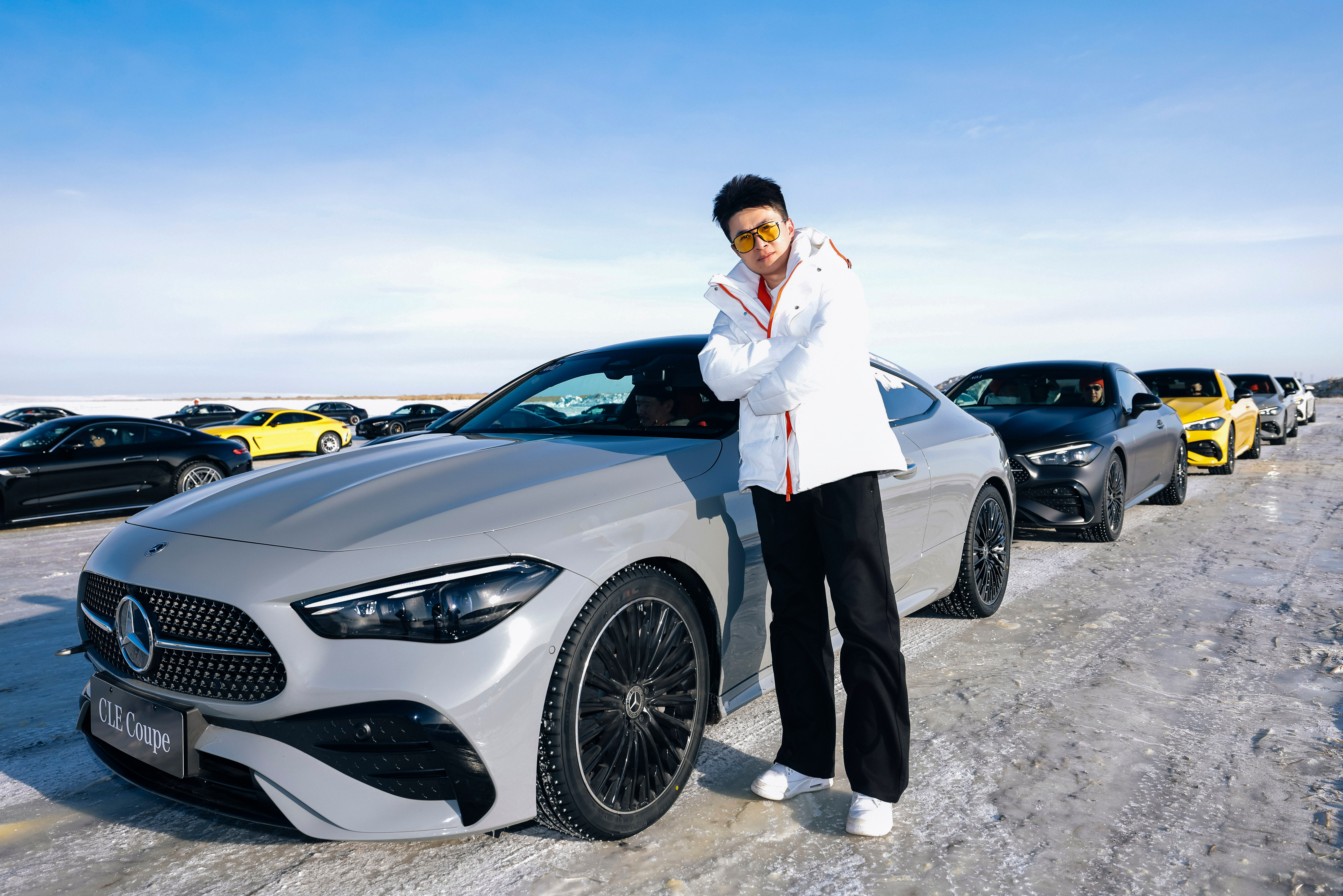 飘移了一整天，晚上莫名空虚想想明天该选迈巴赫呢还是G63呢豪车超跑奔驰amg