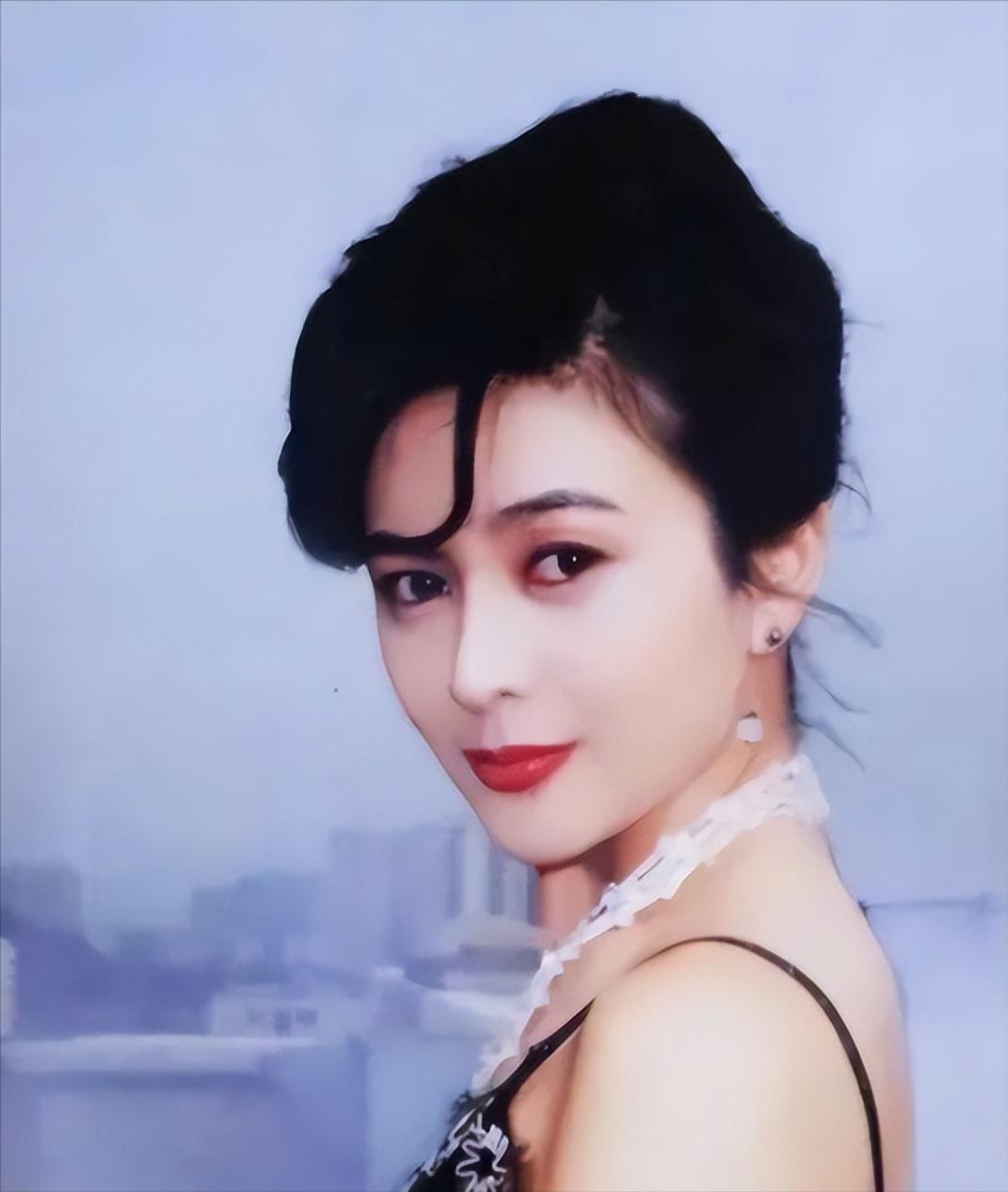 “我这辈子什么男人都试过，单身的男人我试过，有女朋友的男人我试过，有家室的男人我