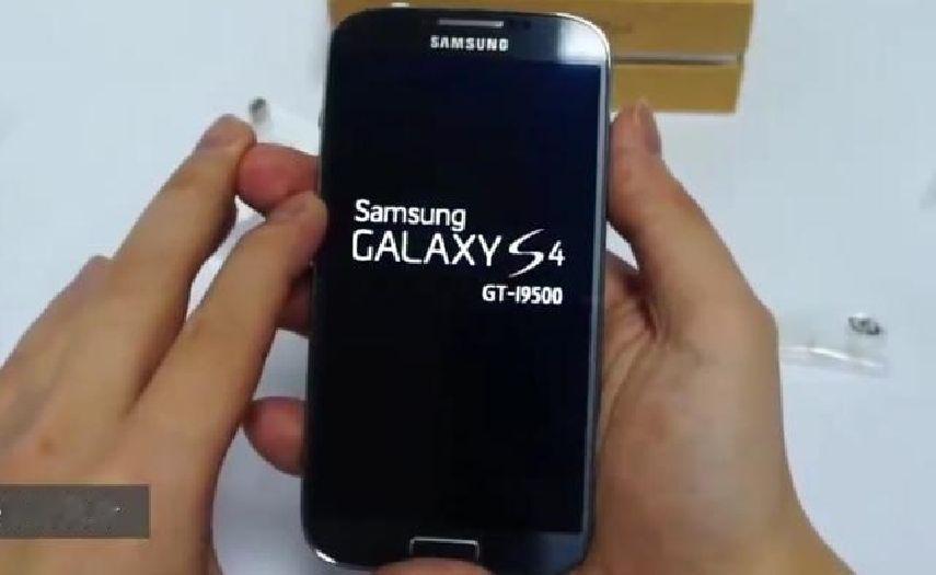 三星 Galaxy S4 深度评测，来看看十多年前的三星手机是什么样的？#三星手机#