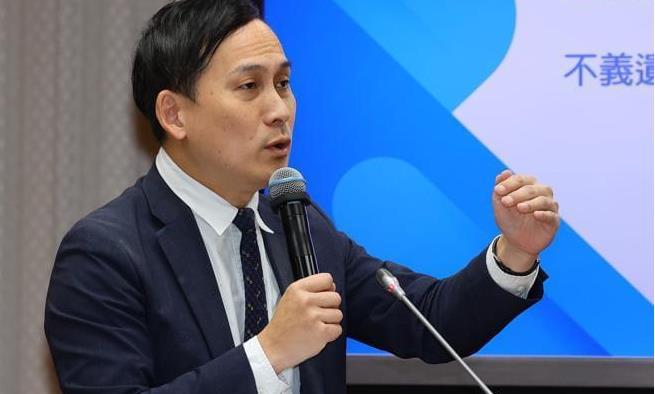 从最大的破口到成功翻转，叶元之传奇的立委选举之路，让郭正亮的预言封神。叶元之上届