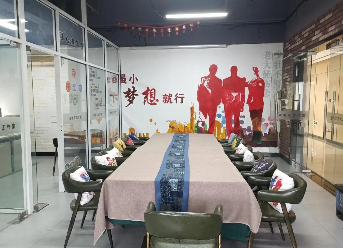 九月刚刚开始，杭州就发生一件大事，真是太出人意料了！
 
500元，在杭州能干什
