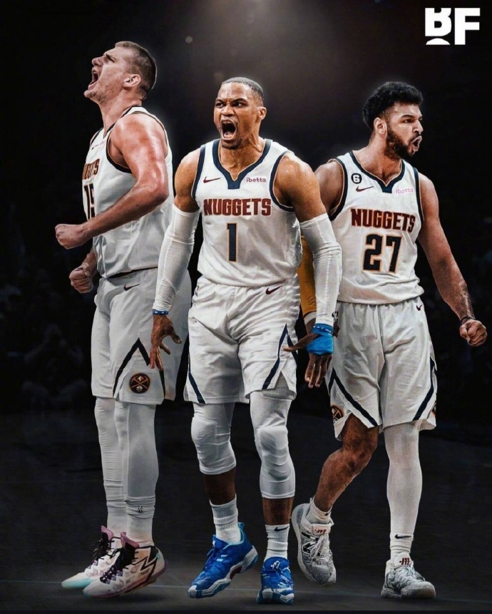 快船将威少+次轮签互换权+现金送去爵士，以换取达成先签后换协议的克里斯-邓恩。威