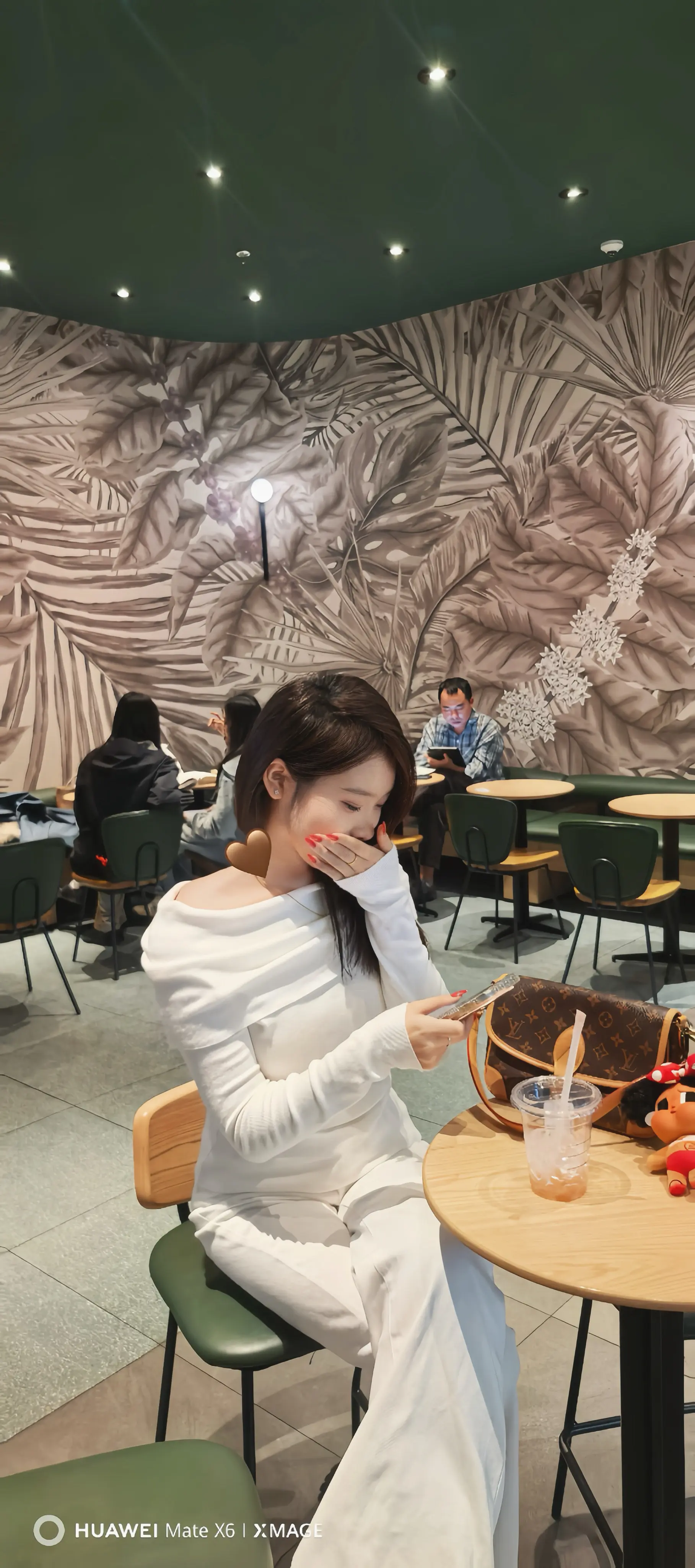 倘若我说没你不行 非要你留我身边你愿意吗