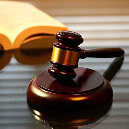 捅前妻7刀仅判拘役5个月？网友集体发声质疑