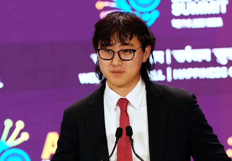 Meta突然换道闭源！1350亿砸出的新AI，藏着硅谷最疯狂的赌局。

悄无声息