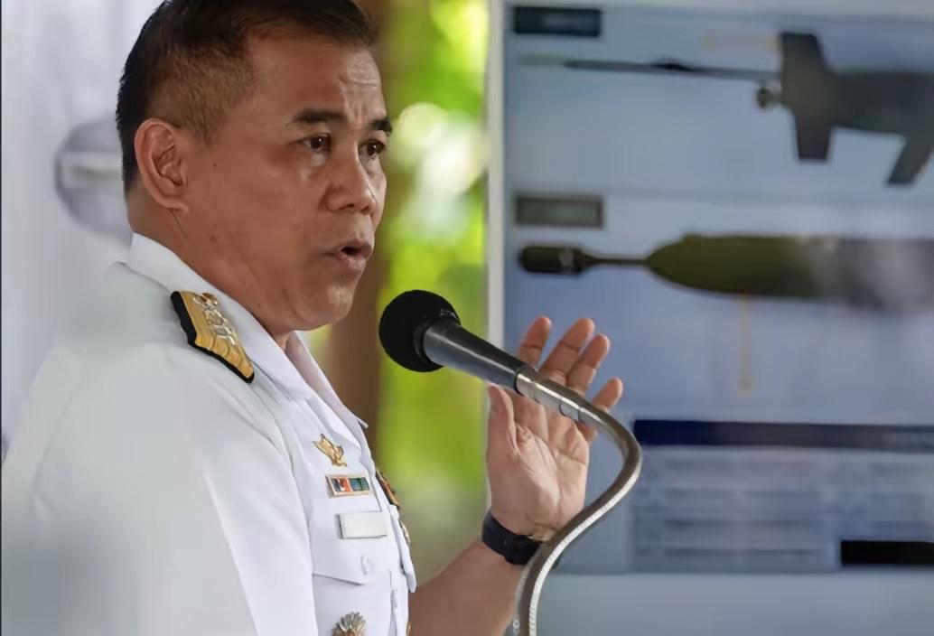 就在刚刚，
​菲律宾公开威慑中国，做出一个前所未有反华决定。
​菲律宾媒体今天（