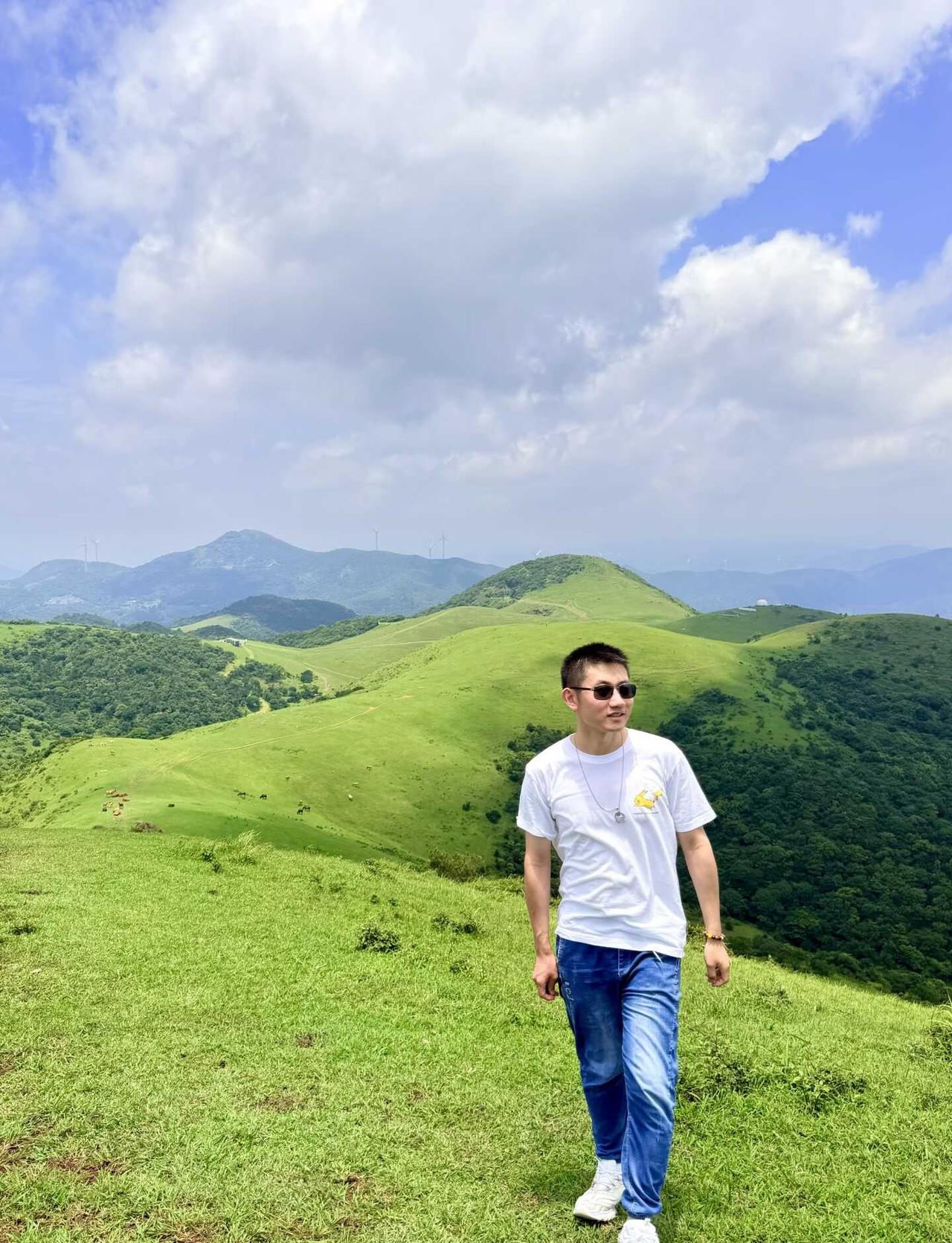 ☘️福州福清大姆山草场打卡攻略
1️⃣去程
先坐高铁到福清站/福清西站，然后
方