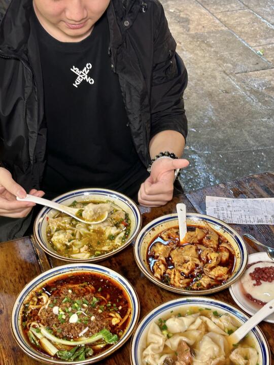 多少次来成都就是为了他们家啊