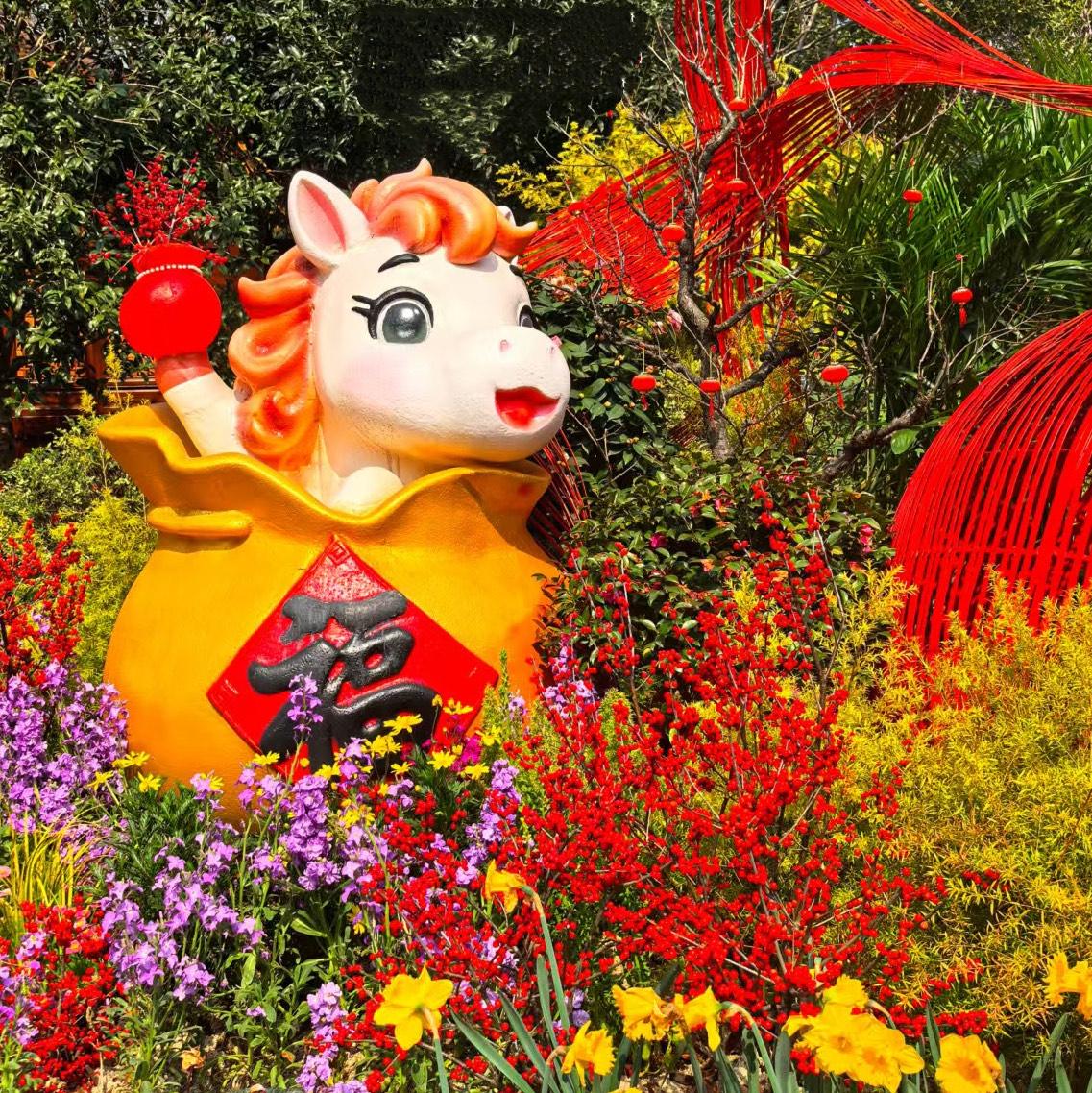 今天是7月4日 星期六。
生活里的“苦”从不是白吃的，就像茶要熬才出味，路要走才