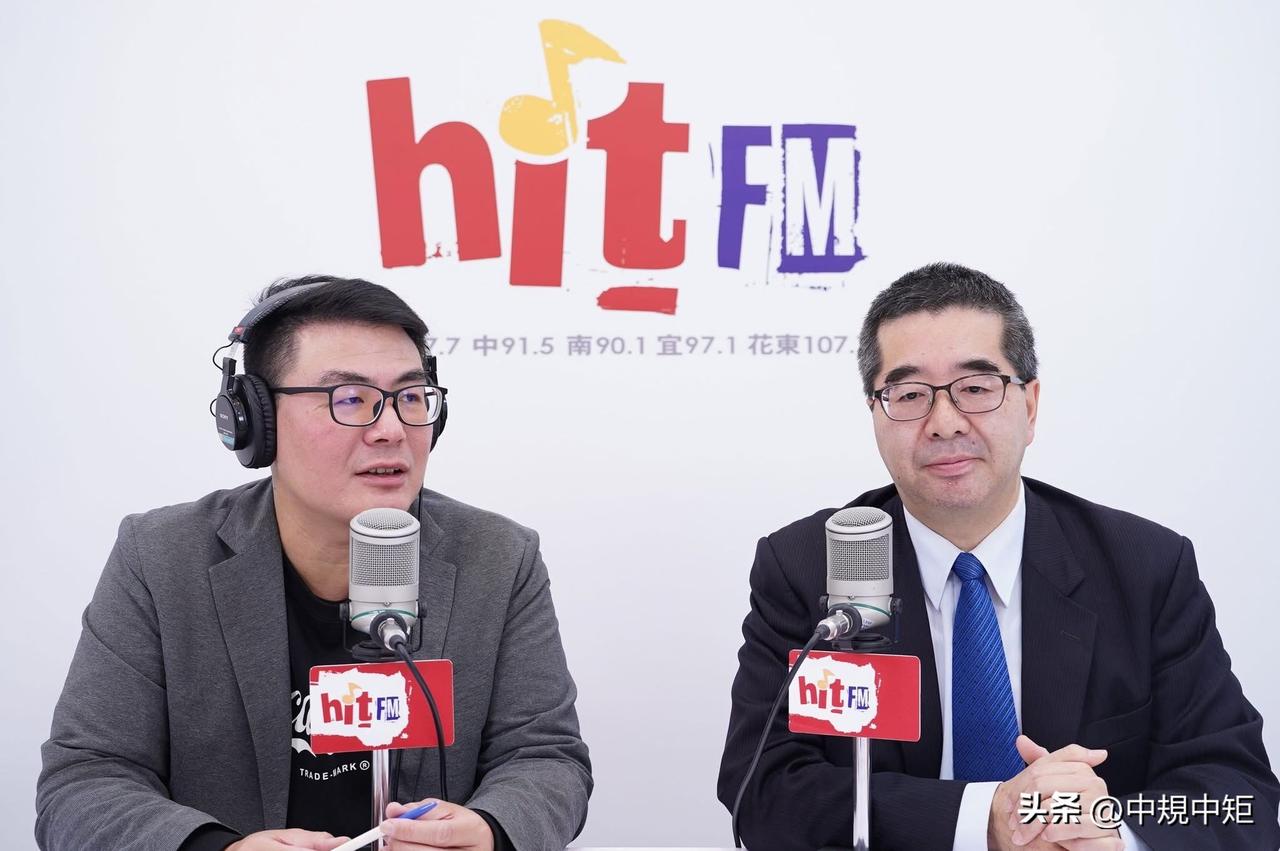 国民党副主席萧旭岑今（13日）在上黄扬明的节目中表示，卓荣泰到日本看棒球经典赛的