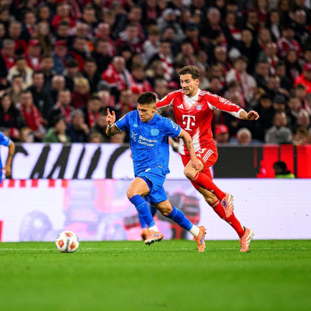 拜仁3比0勒沃库森 埃切维里小魔鬼👽发布了暗示可能重返河床的强硬言论后，再次代