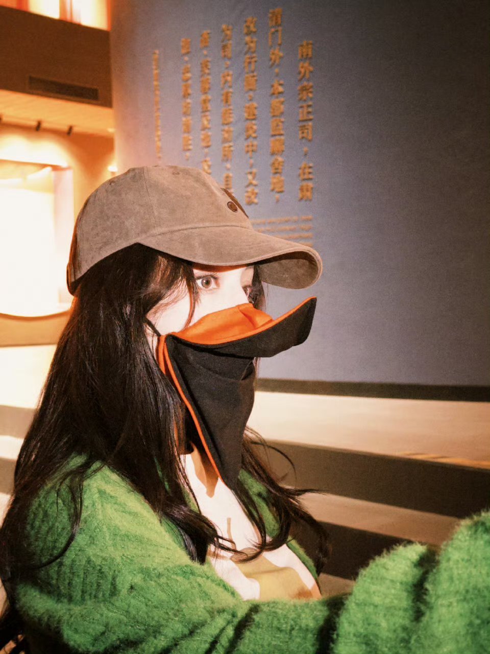 迪丽热巴给迪丽热巴的新年心意  「爱丽丝的画室」营业中 “很庆幸能在炽热的青春里