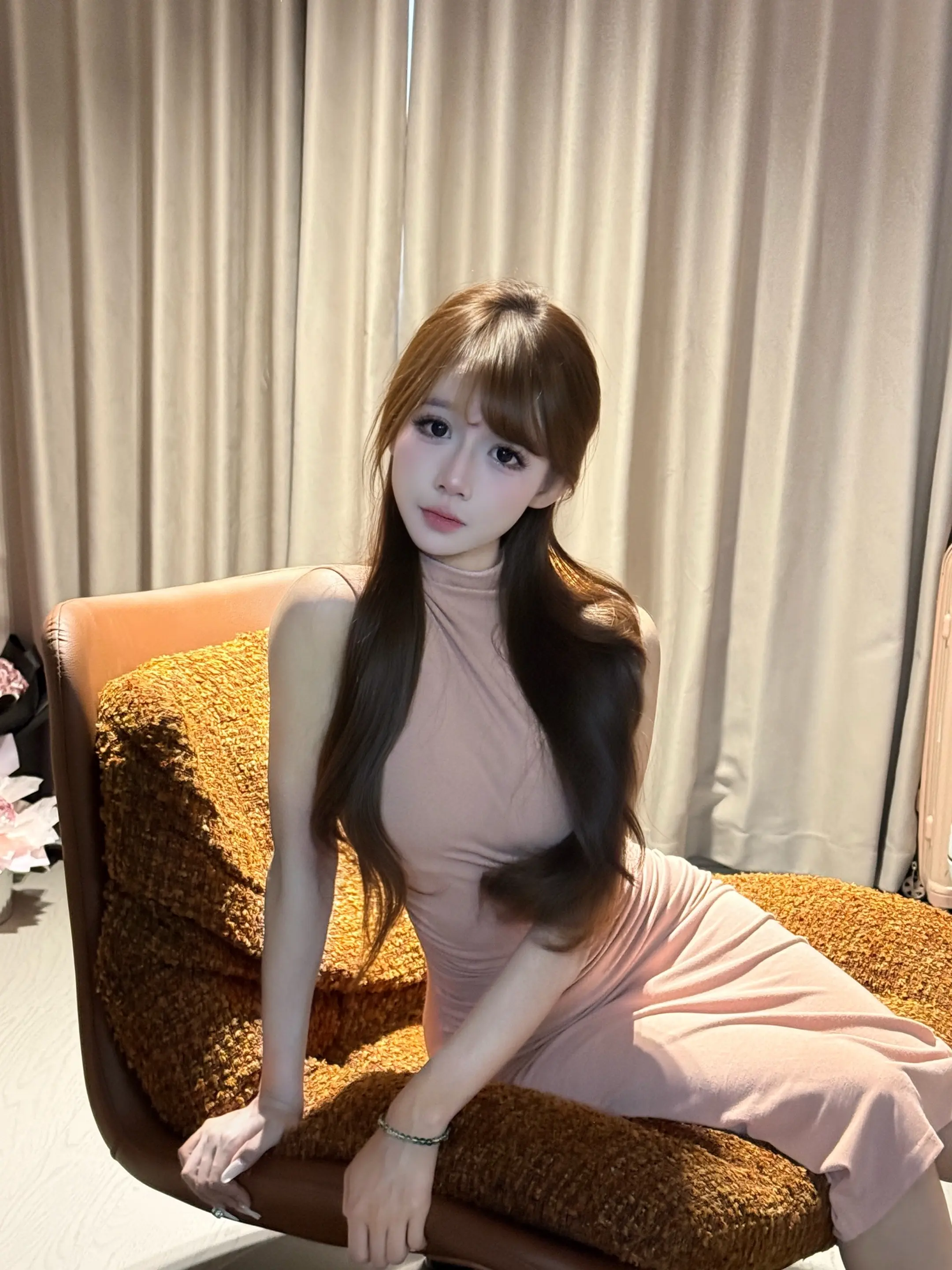 我想有个自己的家，不是娘家也不是婆家。