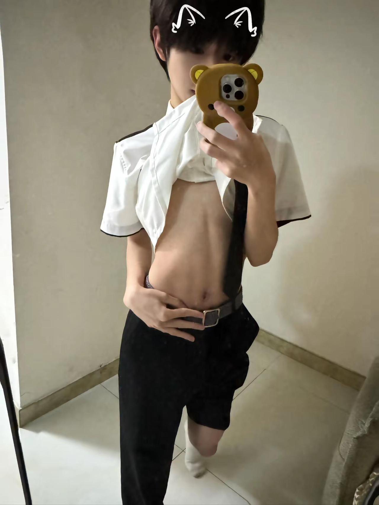 12340 对镜拍穿搭