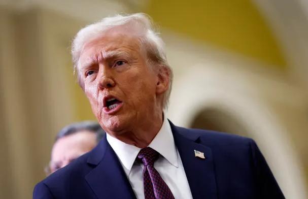 特朗普这下要气的跳脚：打仗就打仗，你轰炸我的个人资产是什么意思？

据外媒17日