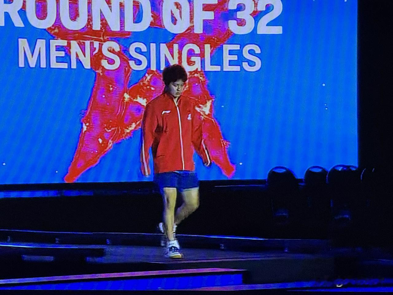 为什么那么多人不看好林诗栋能赢田中佑汰？
我就坚信林诗栋能够酣畅淋漓的搞掉田中！