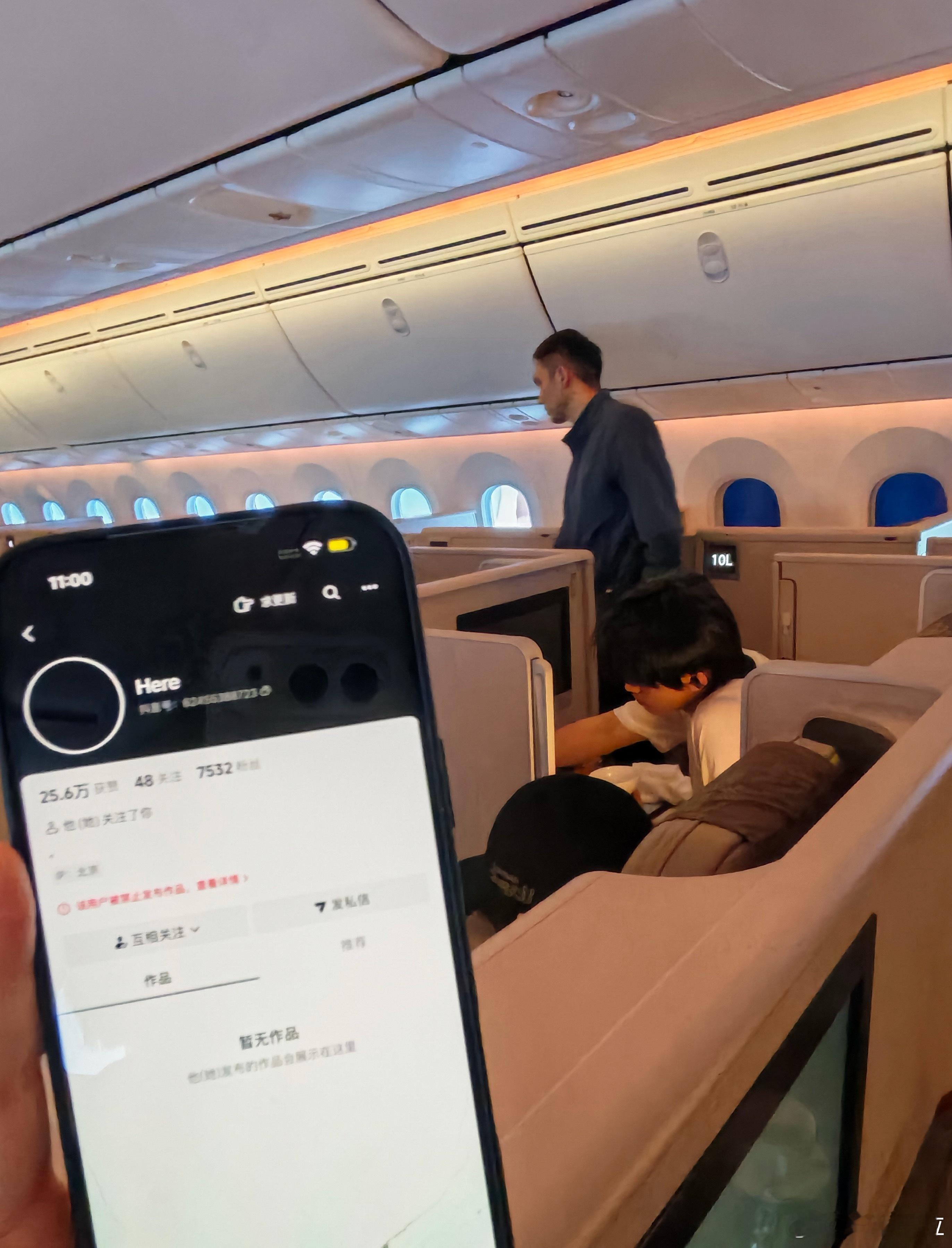 你以为我不想线下有攻老母攻梦女吗 线下只剩下受抚慰难道是我霸凌攻s? 