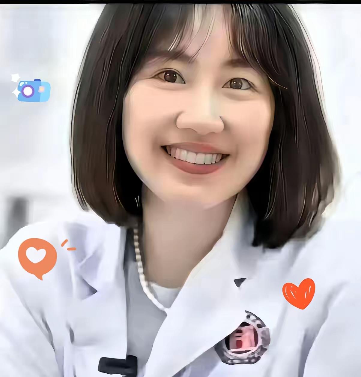 谁还说舆论能轻易定义一名好医生？今天看眼科专家挂号现状，瞬间看透患者心里最实在的
