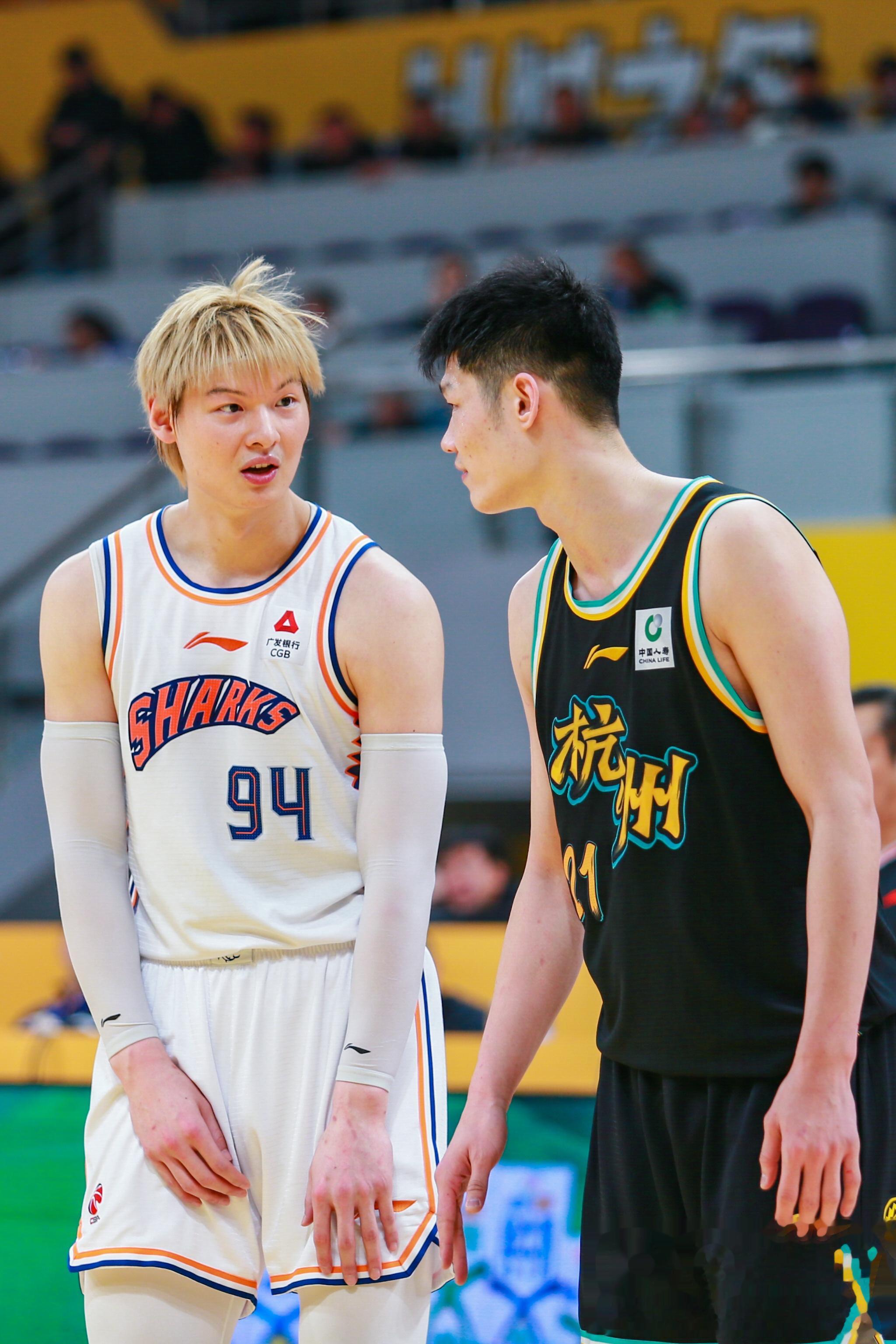 首轮轮空！媒体人：上海队和广厦队5月1号和3号将在上海打热身赛