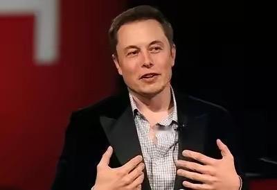 马斯克直接对特朗普发出警示！如果未来爆发世界大战，美国或将成为第一个战败的国家，