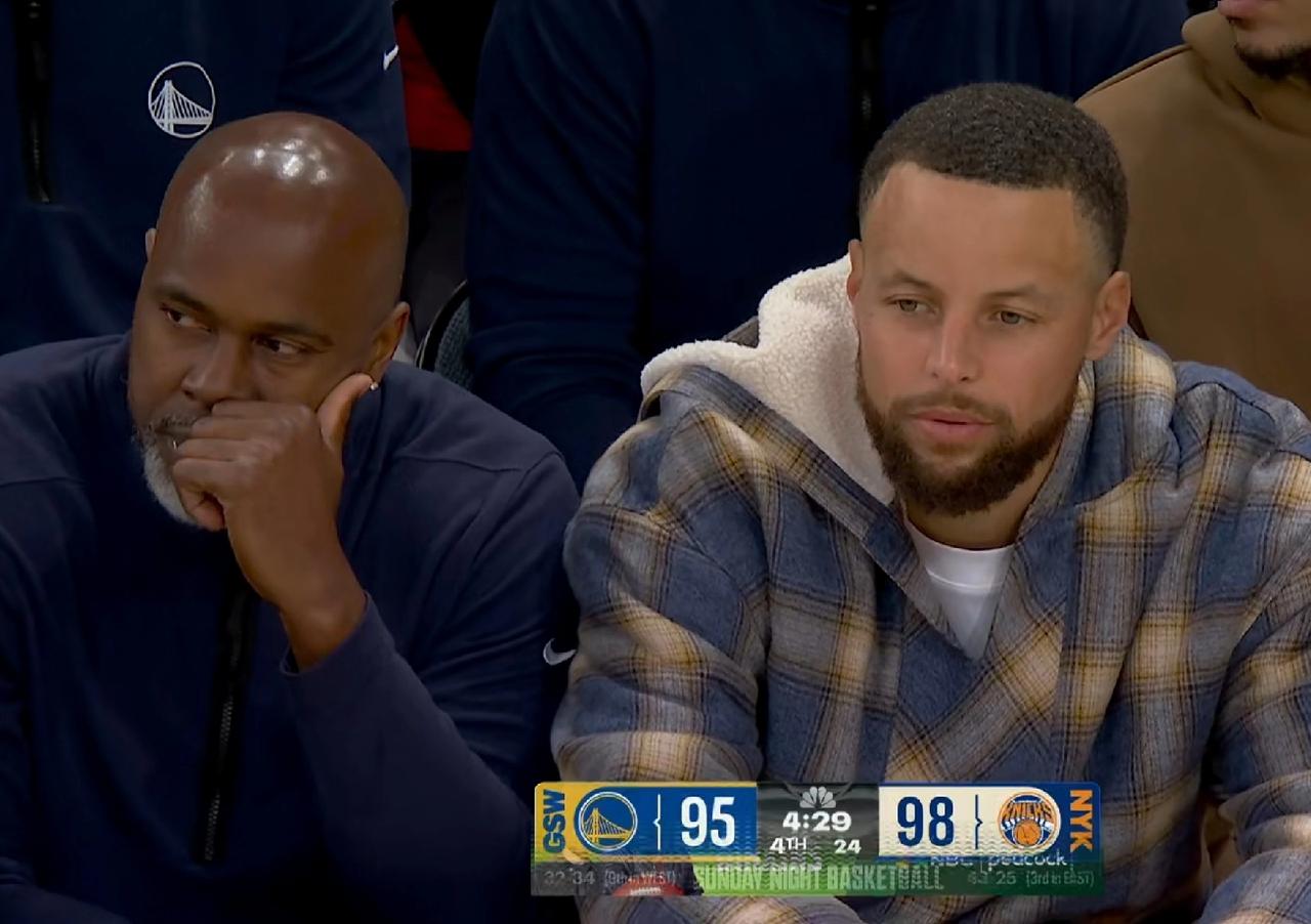 虽败犹荣！一群底薪球员组成的勇士差点绝杀尼克斯！


勇士在面对实力强劲的尼克斯