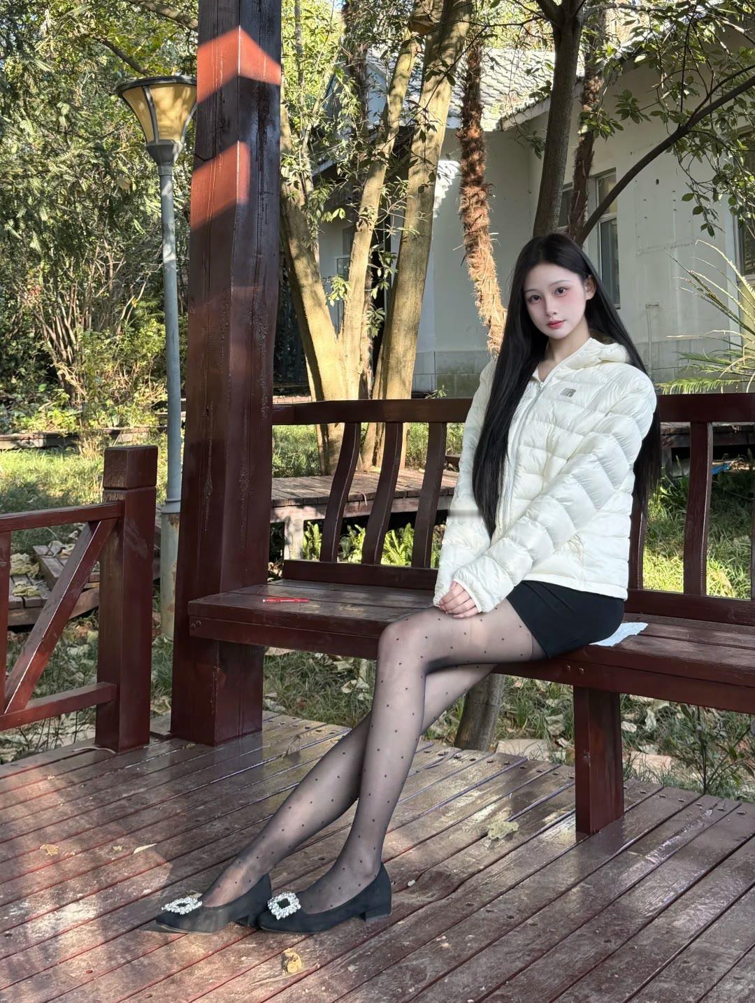 老公不理会你的情绪能接受吗那就穿好看让他主动