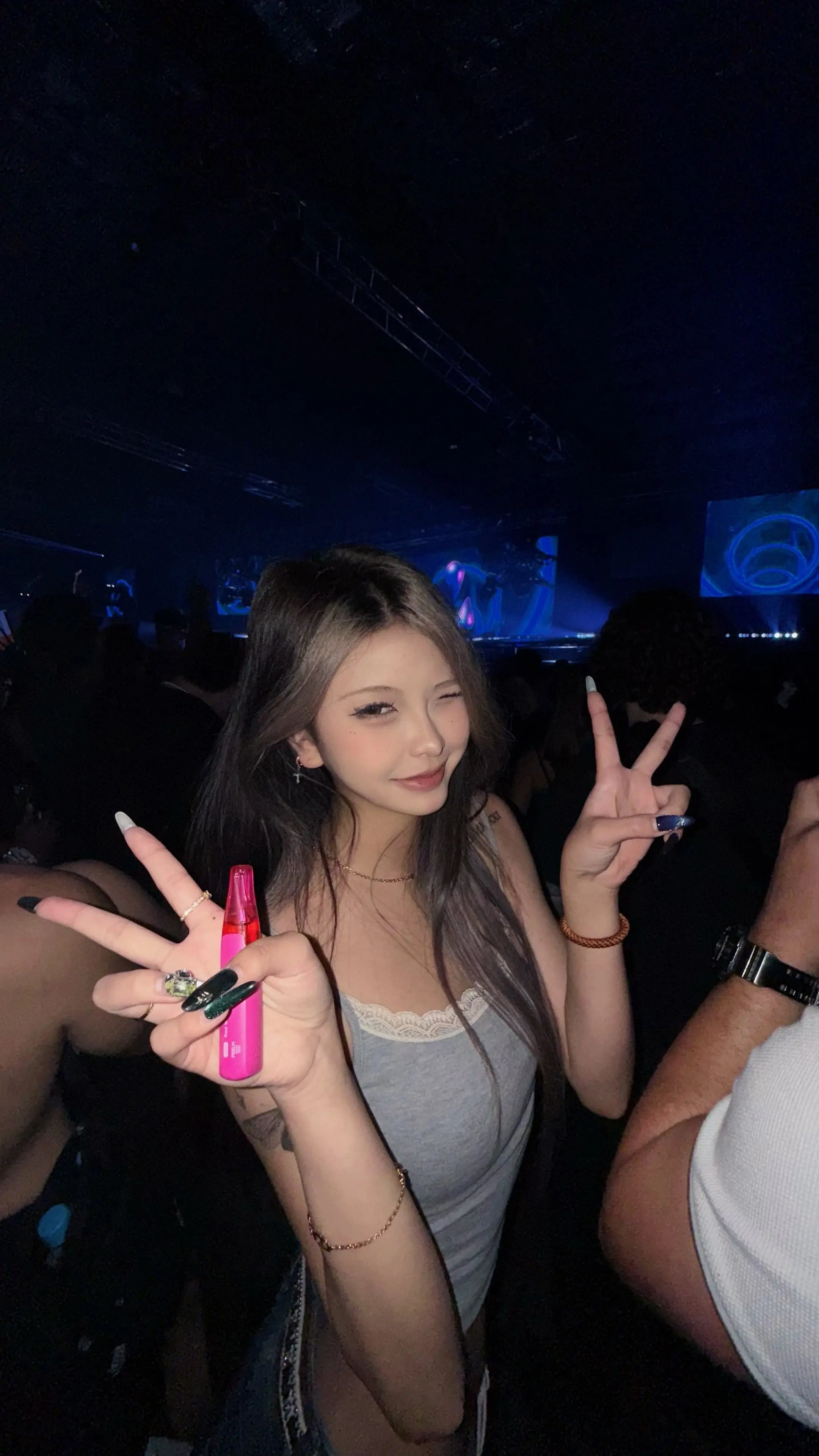 做一个纯正的raver.marlo三个号真是嗨翻天了 全能型选手