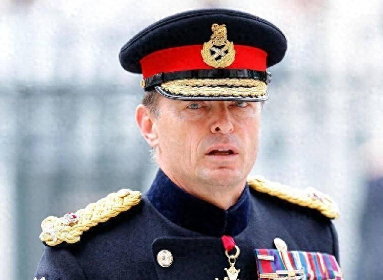 英国上将揭露：1997年"香港"回归真相：谁敢抗衡中国解放军？
 
说这话的不是