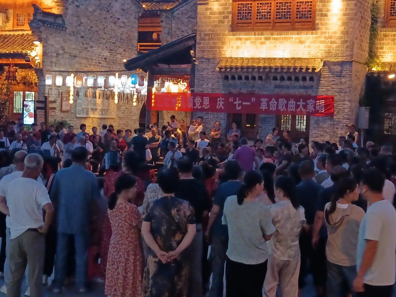 我新发布的内容被官方推荐啦！👍你也快来发布一条吧！带