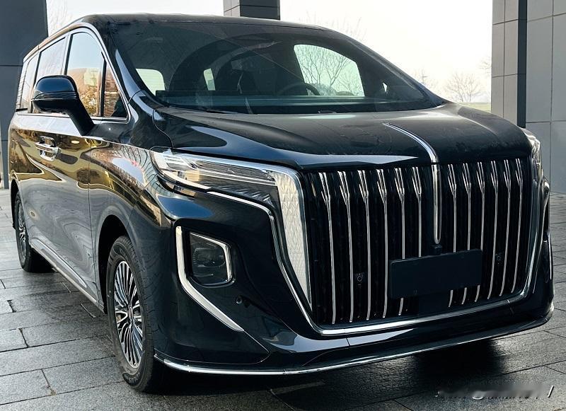 2.0发动机混动MPV，发动机最大功率120千瓦。