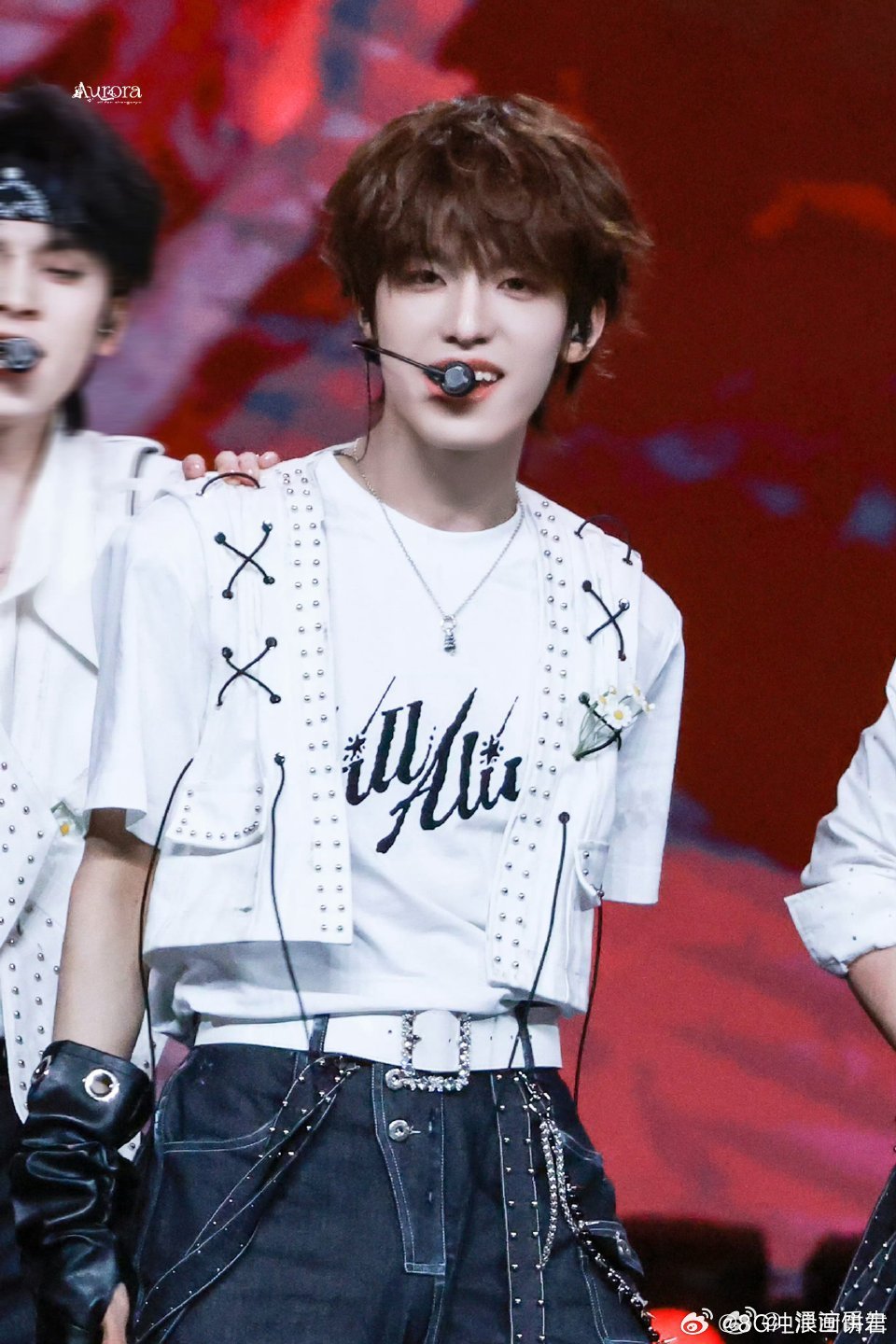 张泽禹首专秒切第一 秒切第一是什么概念？是无数份期待同时按下购买键，是张泽禹用实