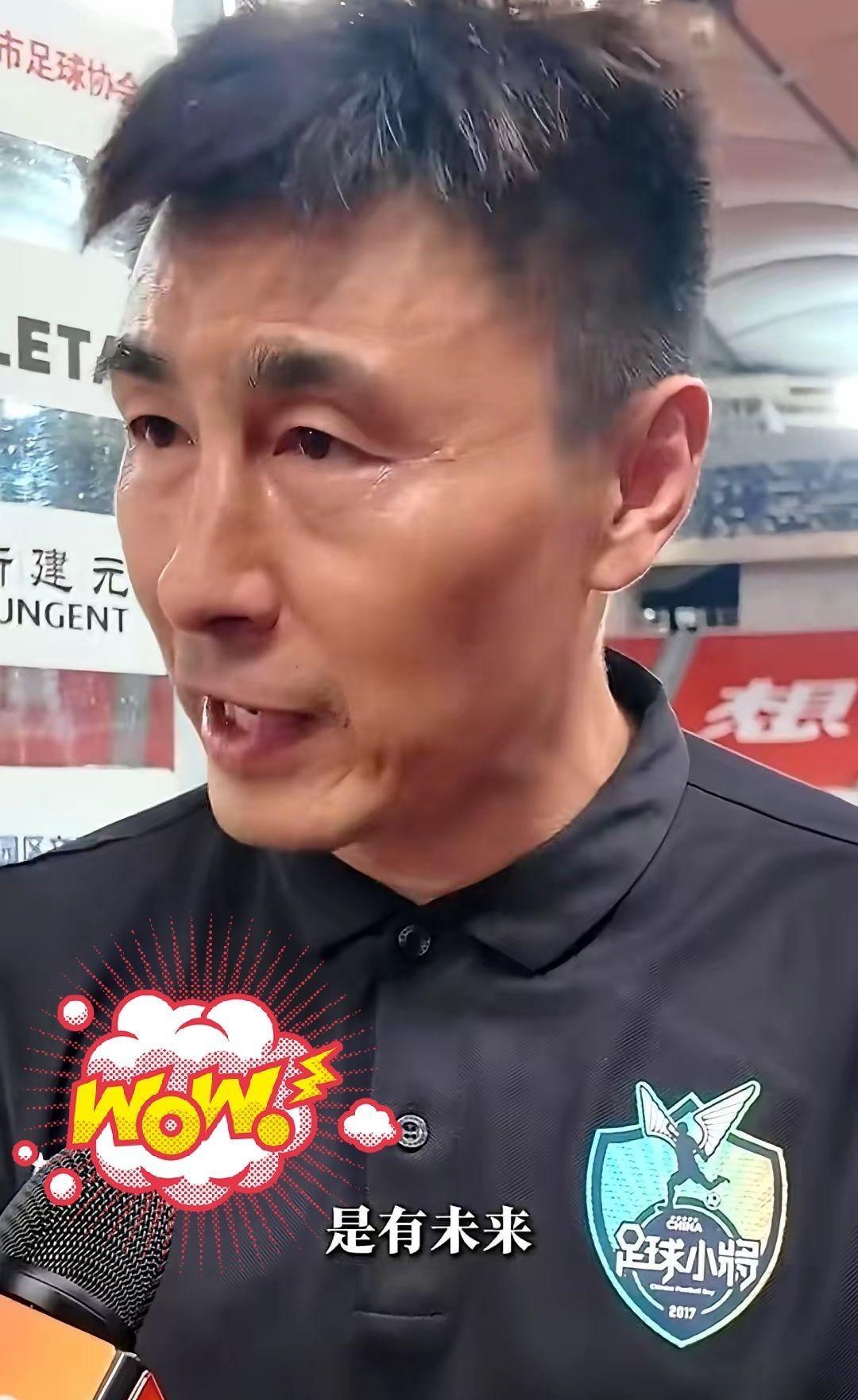 李玮锋一句“专业的人没做到，他做到了”，直接把中国青训的桌子掀了！

说的就是董