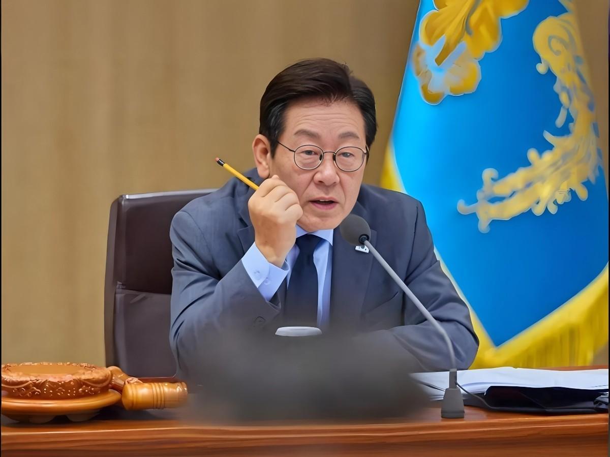 6月8日，朝鲜盛大仪式欢迎中国贵宾，韩国上下心态复杂，短短4天之内，来了2次官方