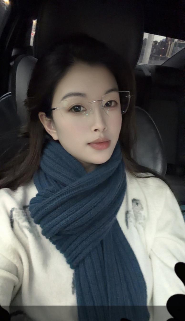 💸ᐝ𝑯𝒊𓂃☕ “姐这一生行善积德， 财路怎么就这么曲折~୧😂୨”