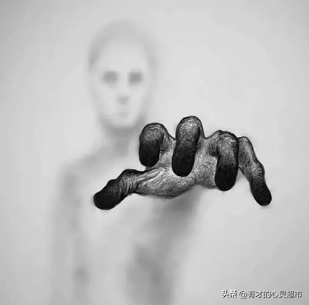 第一眼的直觉，从来不会骗你！
 
     如果你第一眼看一个人就觉得不舒服，千