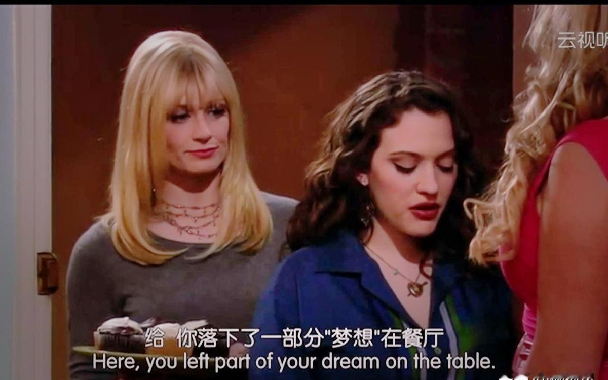 王昭君派件来了，你家大门没锁，她顺手把快递放门口了。
你回了一句：要不我改名叫汉