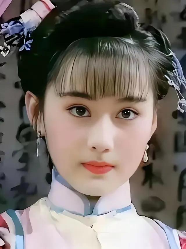 如果把陈德荣和蒋琴琴两个人放在一起对比，你觉得谁更漂亮了 ，当年琼瑶为了等陈德容