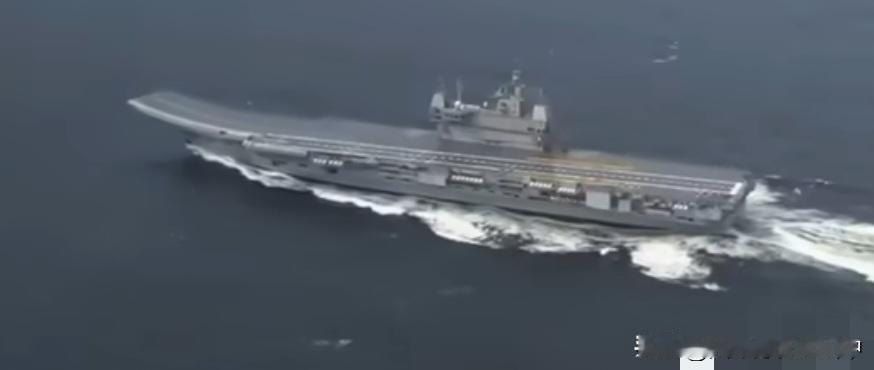 印度维克兰特号航母，战力对标美国哪级航母？
 
印度首艘国产航母维克兰特号，满载