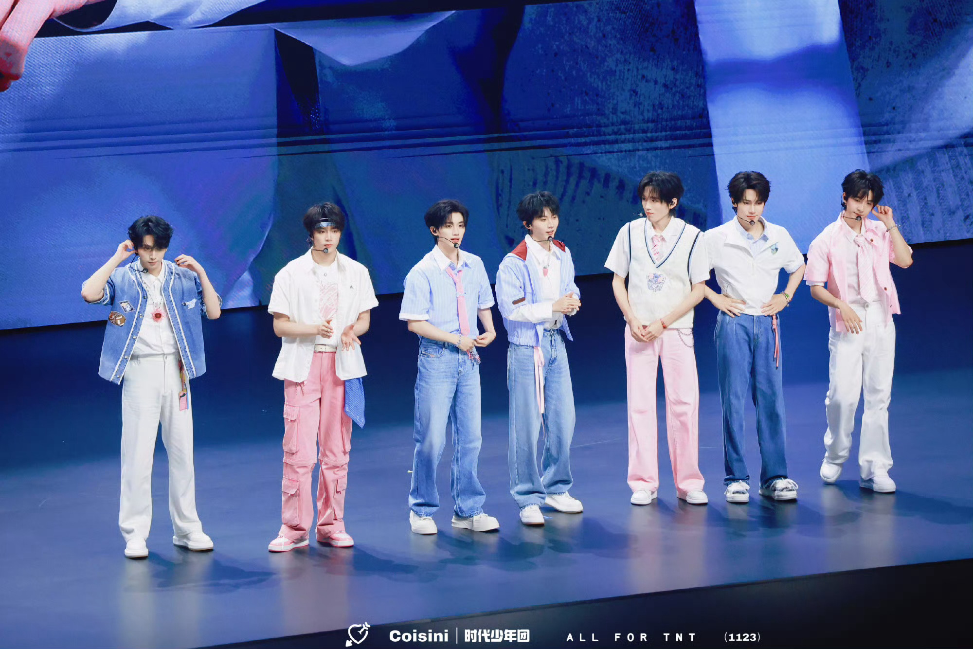 HUAWEI nova代言人时代少年团🍿🍿💥💥🖤💛少年逐光而行，锋芒