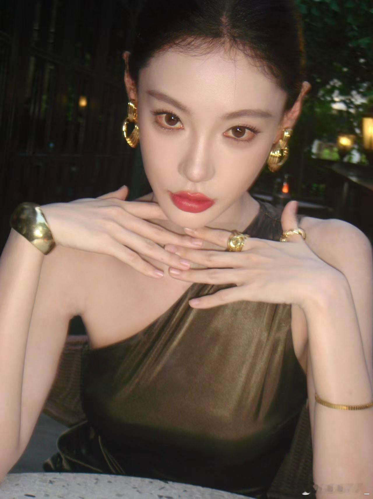 🪩𝙑𝙊𝙐𝙂𝙀 & 𝙎𝙬𝙞𝙨𝙨𝙚感谢邀请~~现场追星啦!!