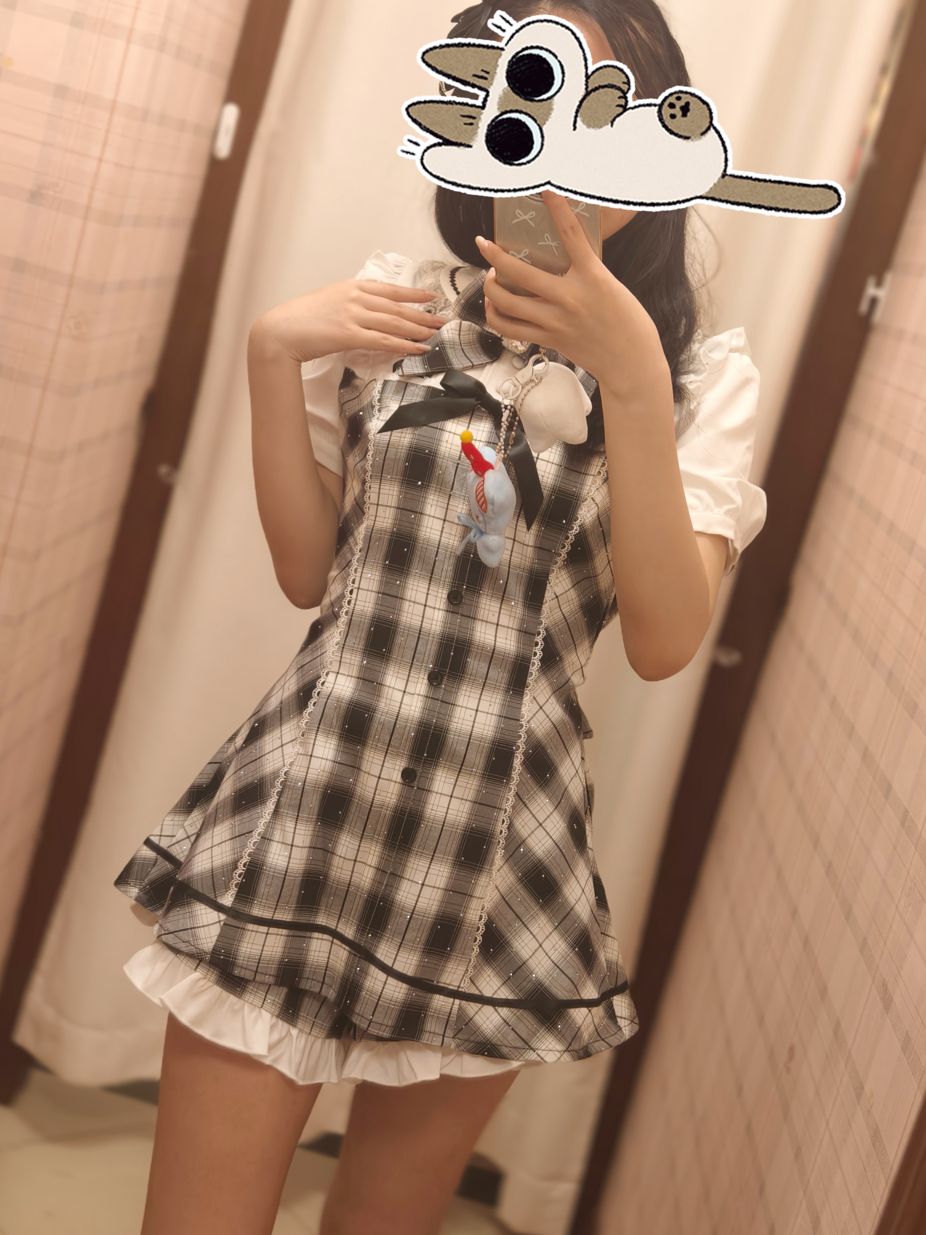 好久没po夏装，还买了其他几套。老广你到底在里面加了什么，好好买好好吃 （p3是