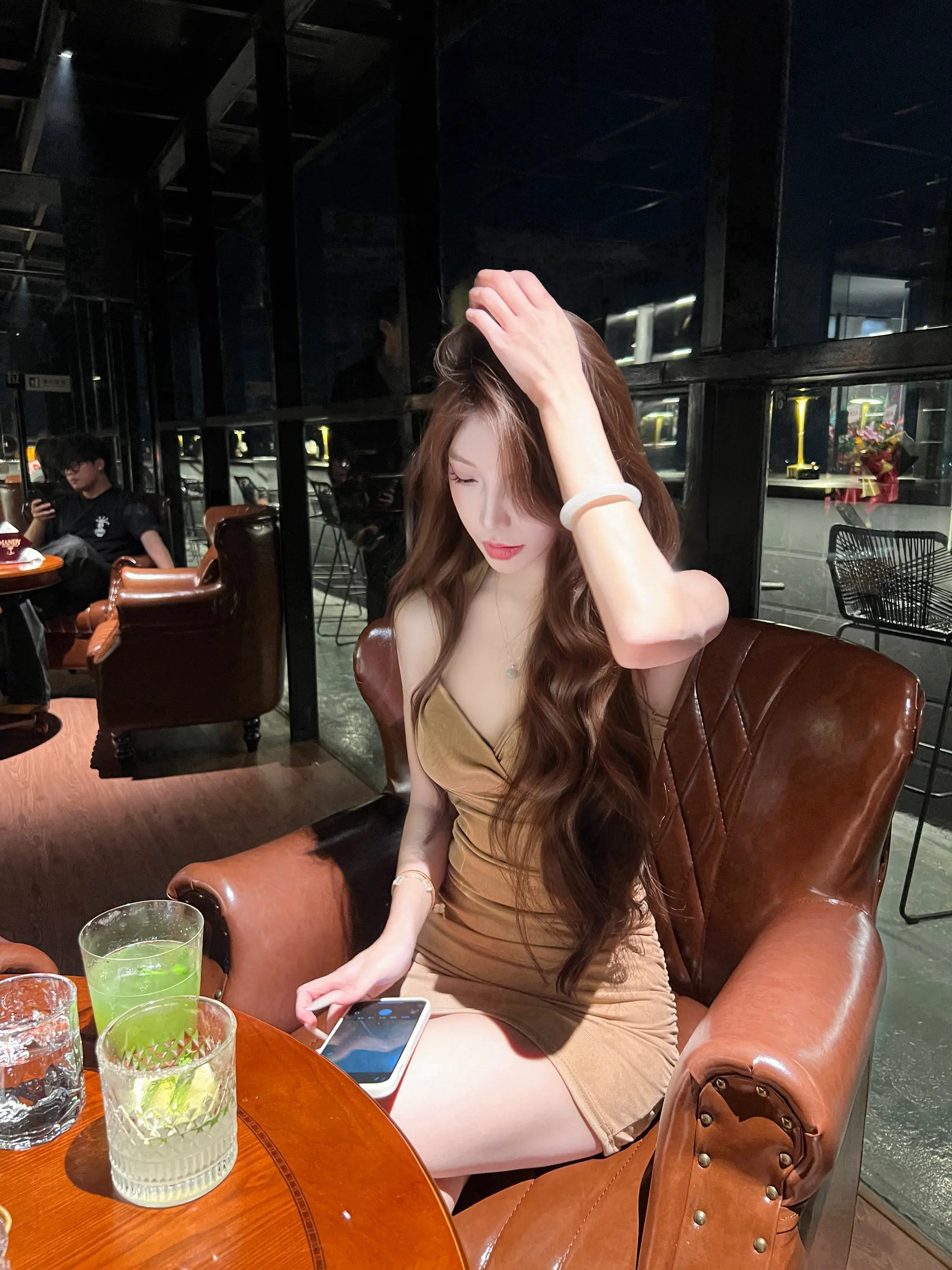 你终于可以跟新的女孩子聊到天亮 而不是和我吵到天亮了