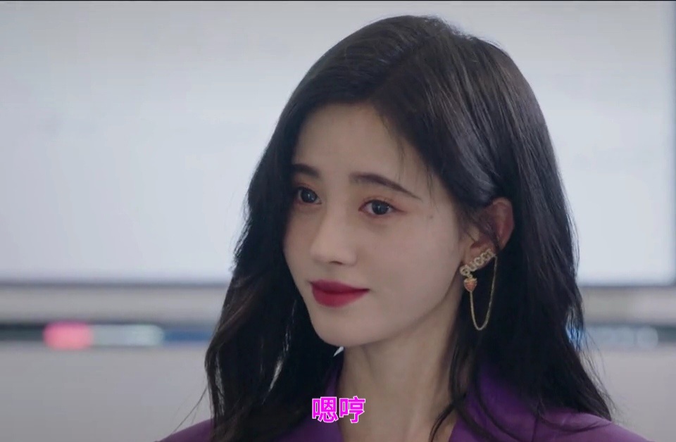 我姐姐的女儿今年高考，被一个跟我们学校差不多的学校录取了，我做舅舅的，应该怎么礼
